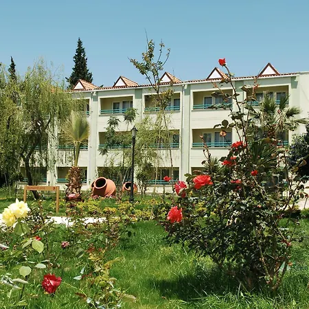 La Santa Maria Ξενοδοχείο Κουσάντασι