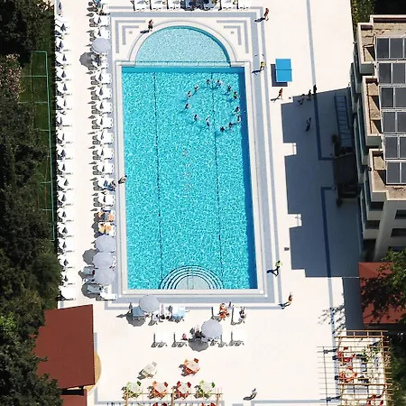 La Santa Maria 4* Κουσάντασι