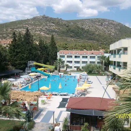Hotel La Santa Maria 4*