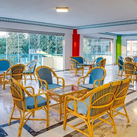 La Santa Maria Szálloda Kusadası